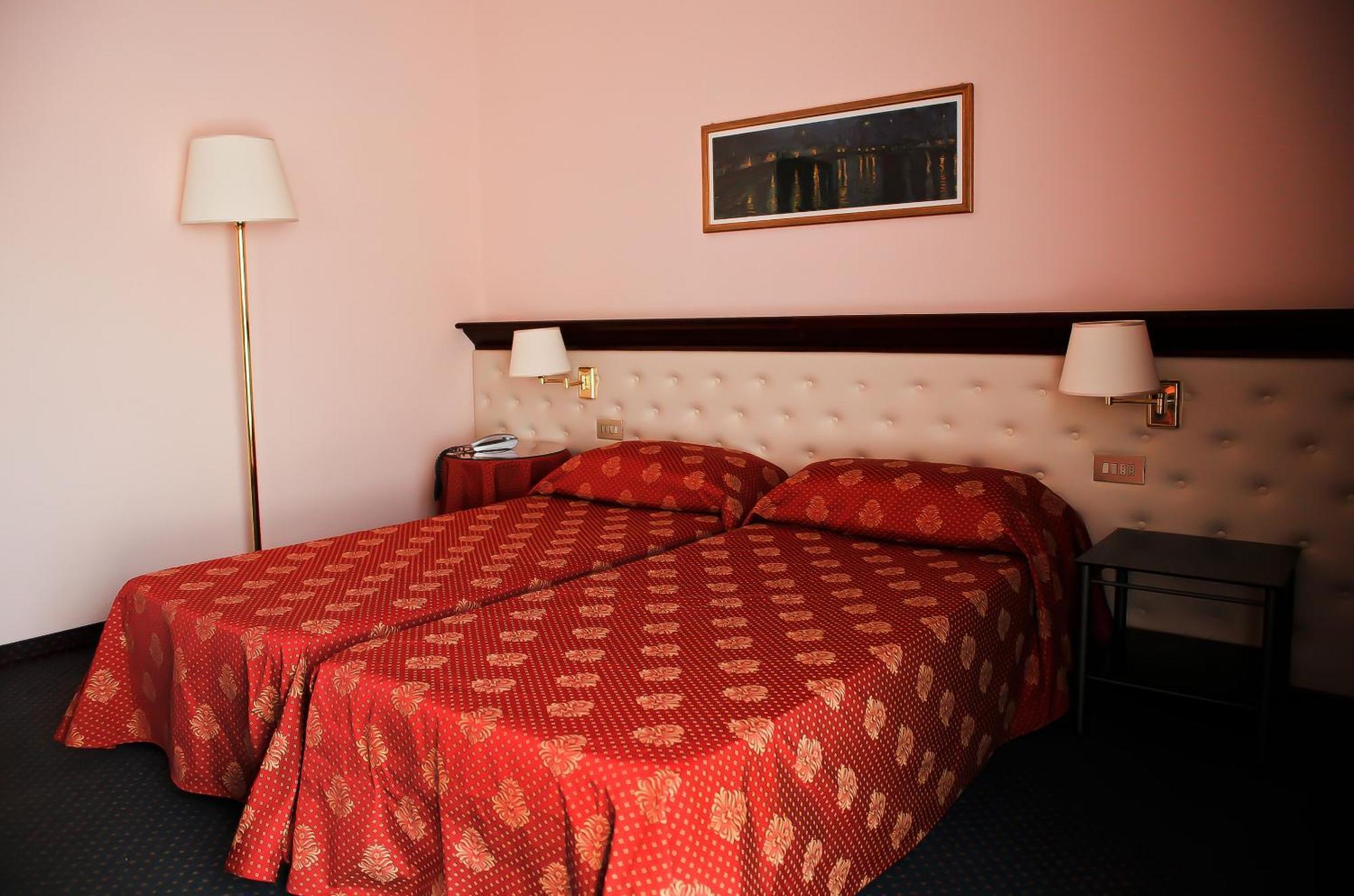 Hotel Torretta Монтекатини Терме Екстериор снимка