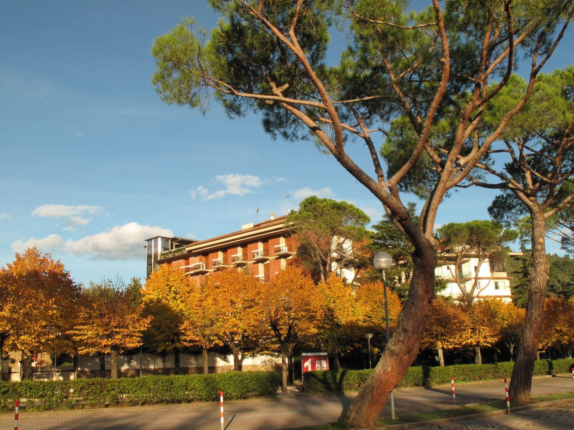 Hotel Torretta Монтекатини Терме Екстериор снимка