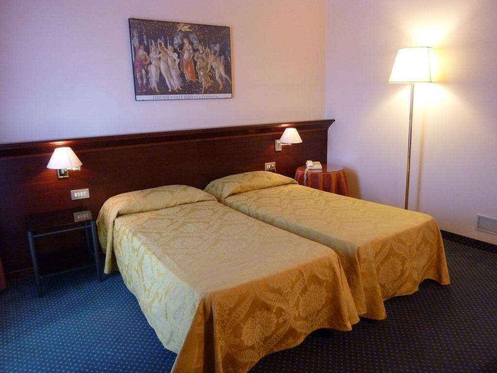 Hotel Torretta Монтекатини Терме Стая снимка